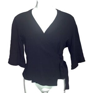 Theory Women’s Size P 00 Black Bell Sleeve Wrap Top